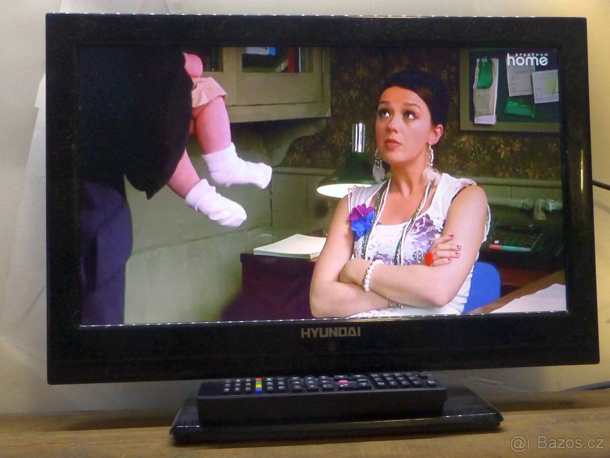 Malá LCD televize 40cm HYUNDAI, nemá DVBT2 - 11