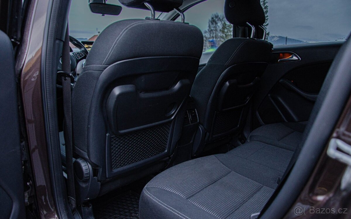 Mercedes-Benz B trieda 180 d - 11