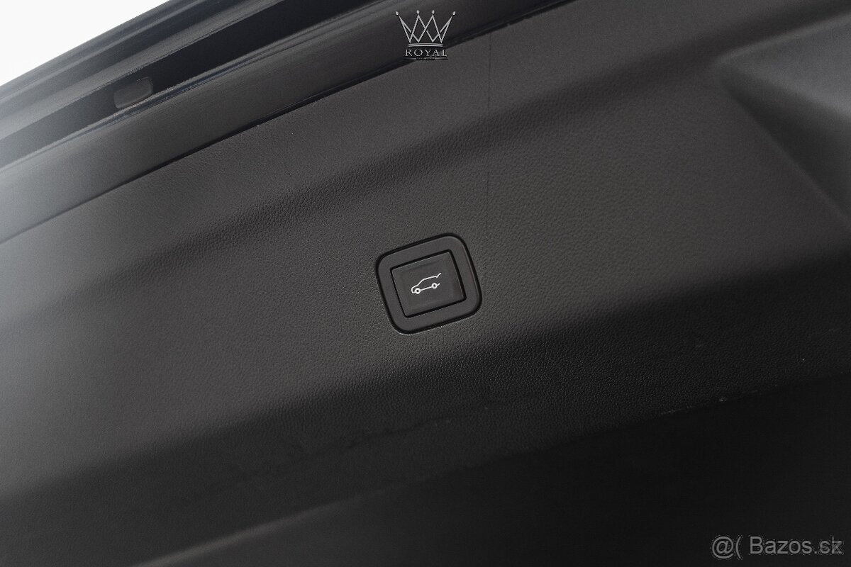 Cadillac Escalade 6.2 Sport DPH - 11