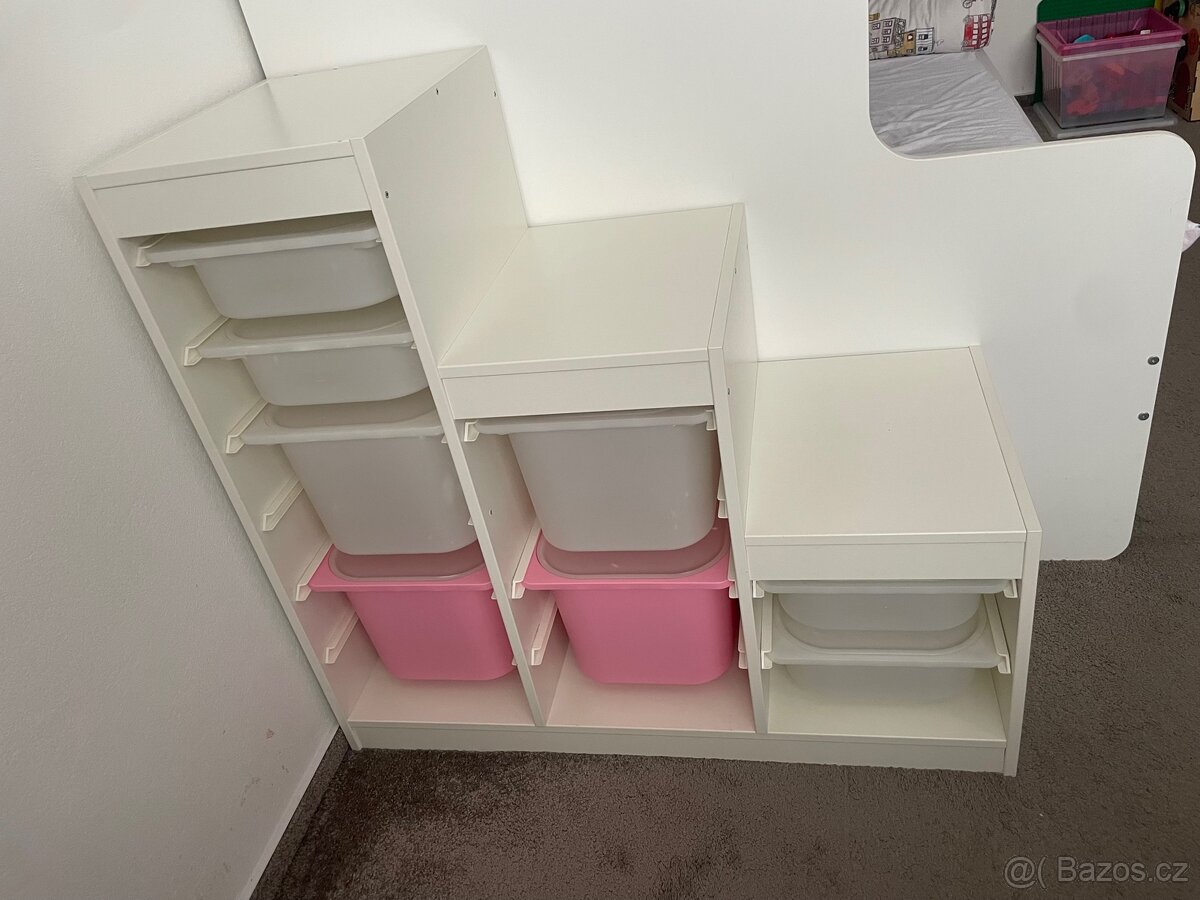 IKEA úložná skříňky - schody - 11
