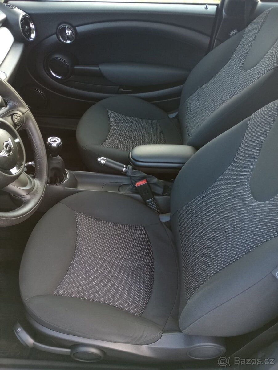 Mini Cooper R56 1.6 90kw 2014 - 11