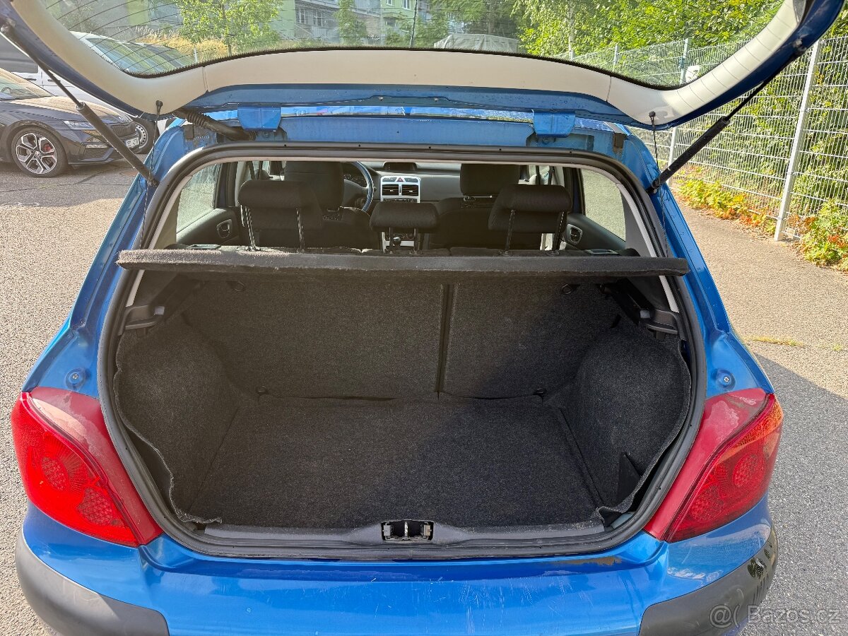 Peugeot 307 1.6HDi 16v - 11