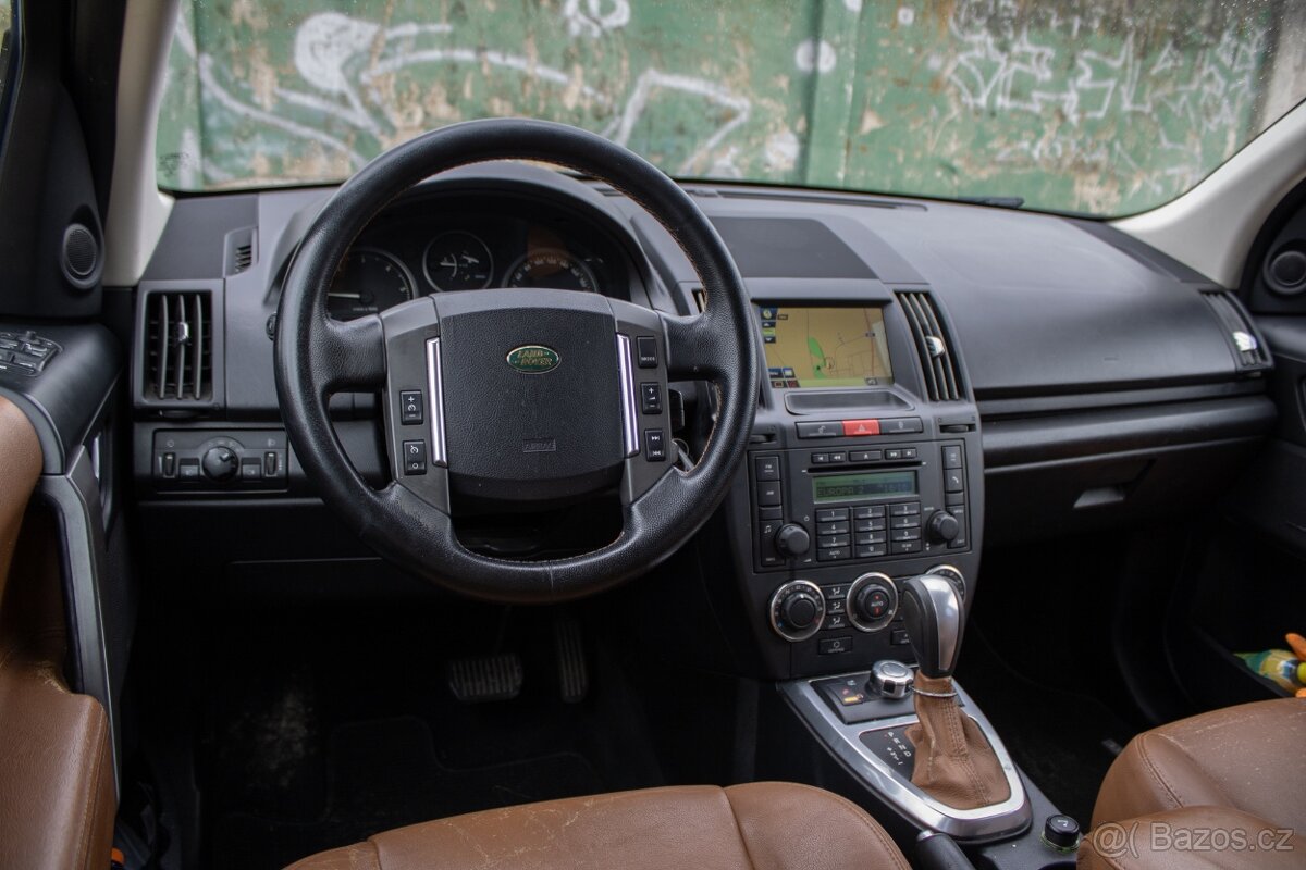 Land Rover Freelander 2 2.2 Td4 XS A/T - 11