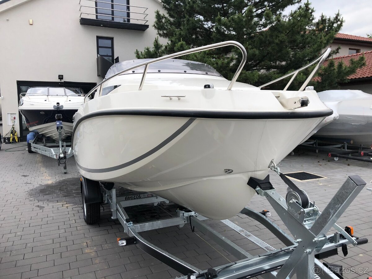 QUICKSILVER 505 CABIN - 11