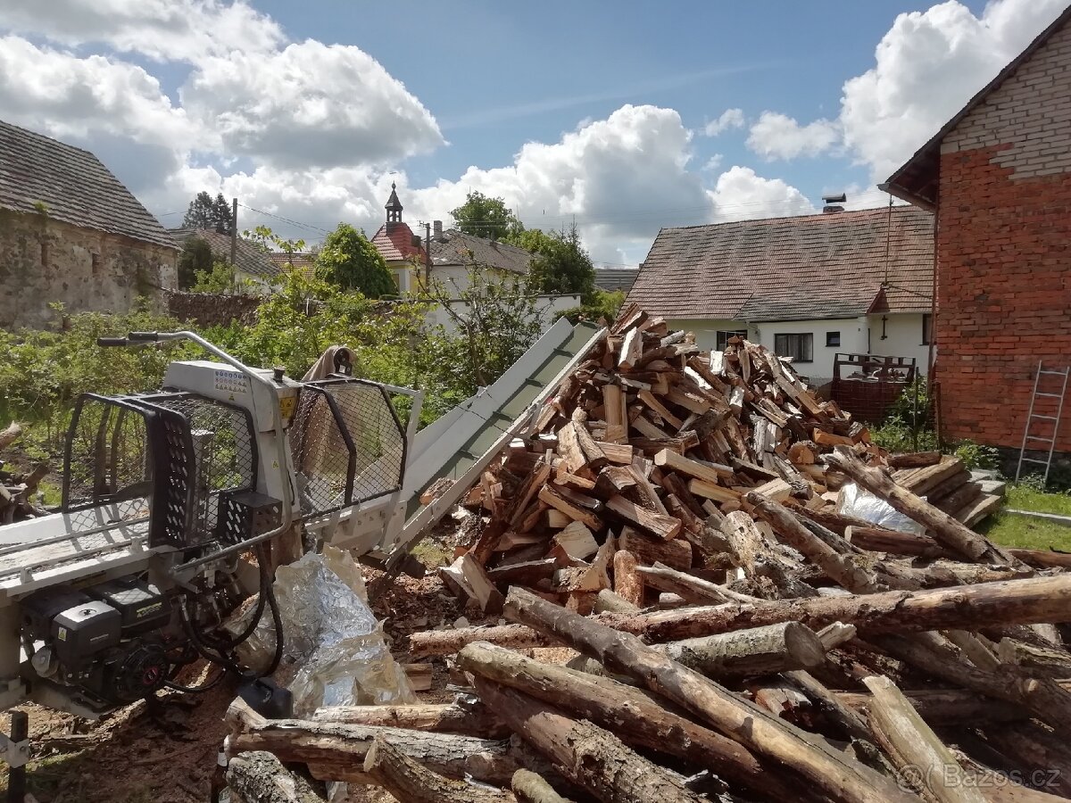 Palivové dřevo - štípané, špalíkované + pronájem štípače - 11
