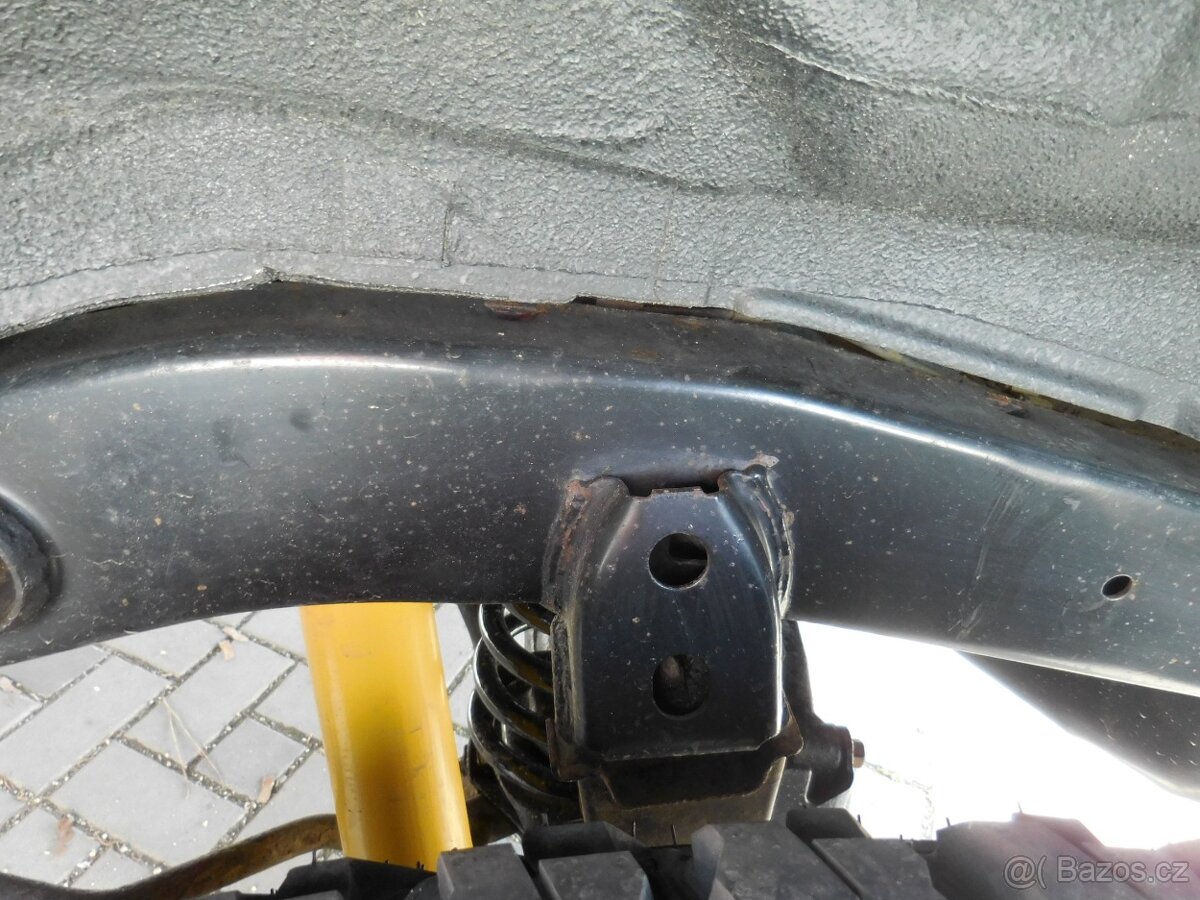 Toyota Land cruiser 95 3,0 TDi 92kw pôvodný lak,bez hrdze - 11