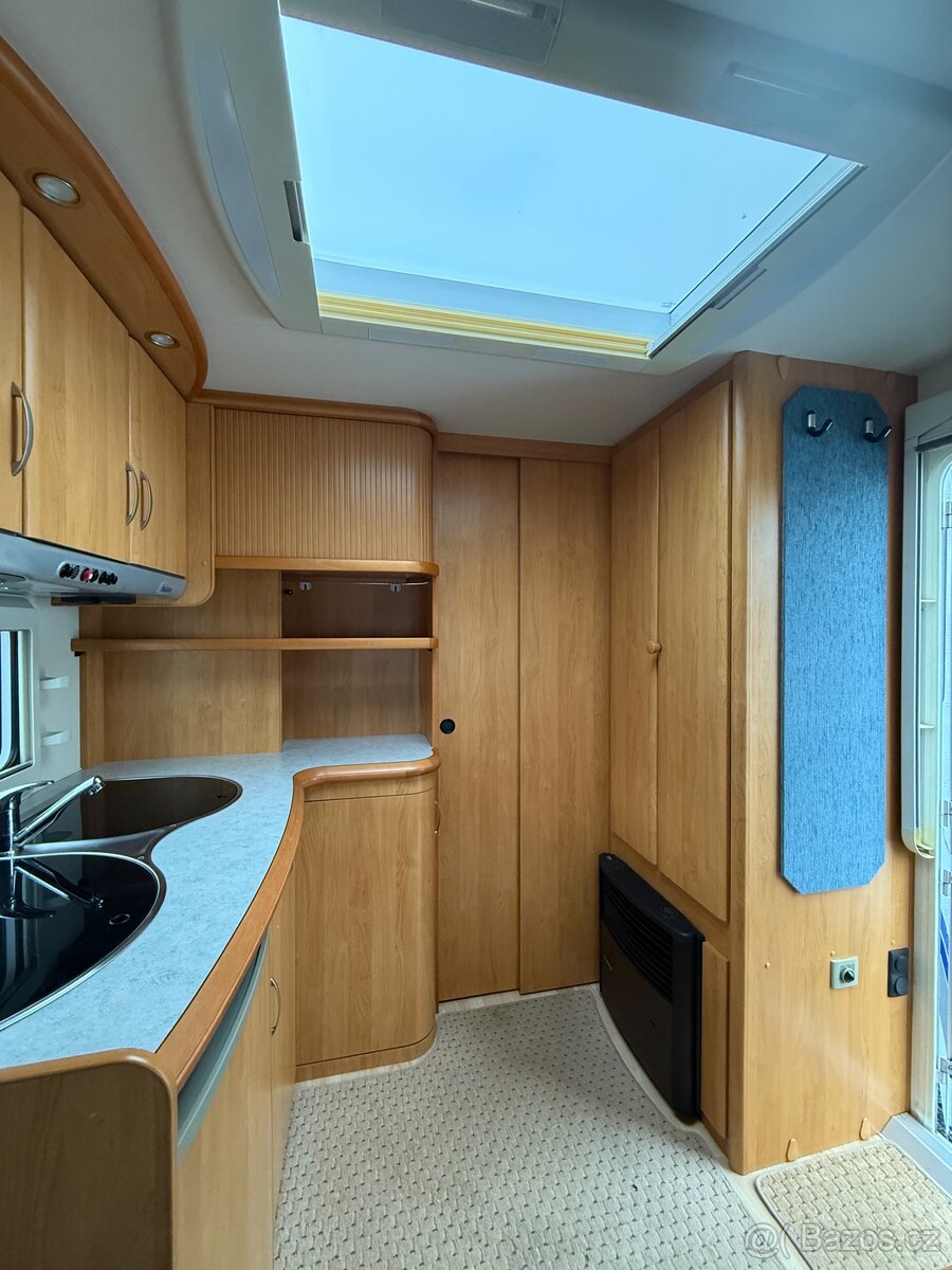 Hobby 460UFE - aut. mover, předstan - 11