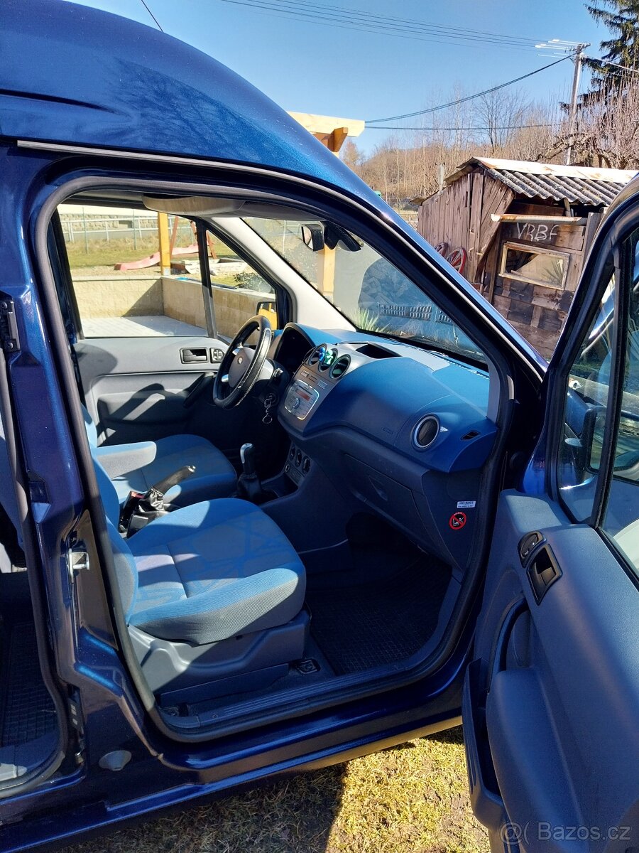 Prodám Ford tourneo connect 1.8 tdci - 11