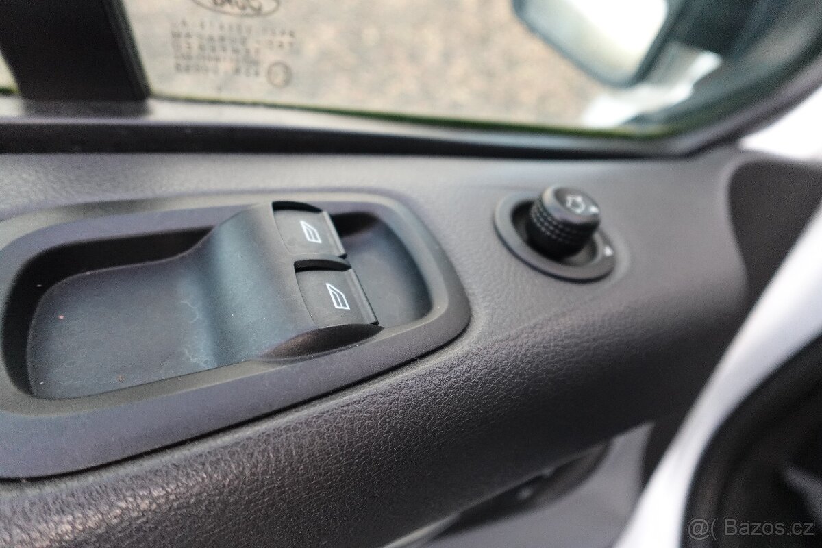 FORD TRANSIT CUSTOM L1H1 8MÍST BUS 2.0TDCI KLIMA SERVISKA - 11