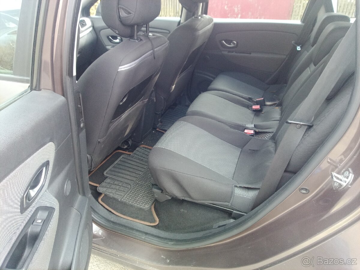 Renault grand Scenic - 11