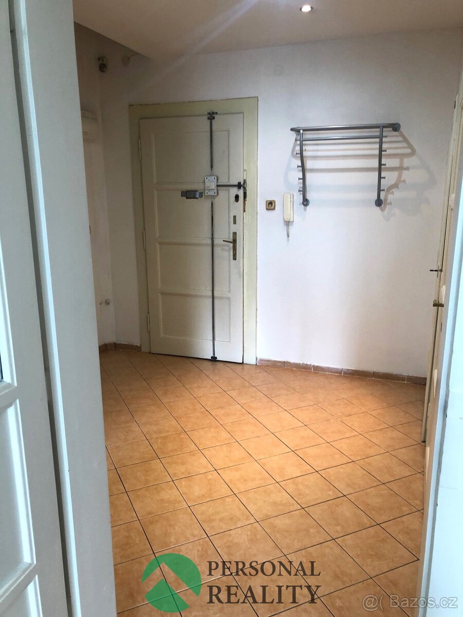 Pronájem slunného bytu 2+kk 45 m², Praha 2 - Vinohrady, Pols - 11