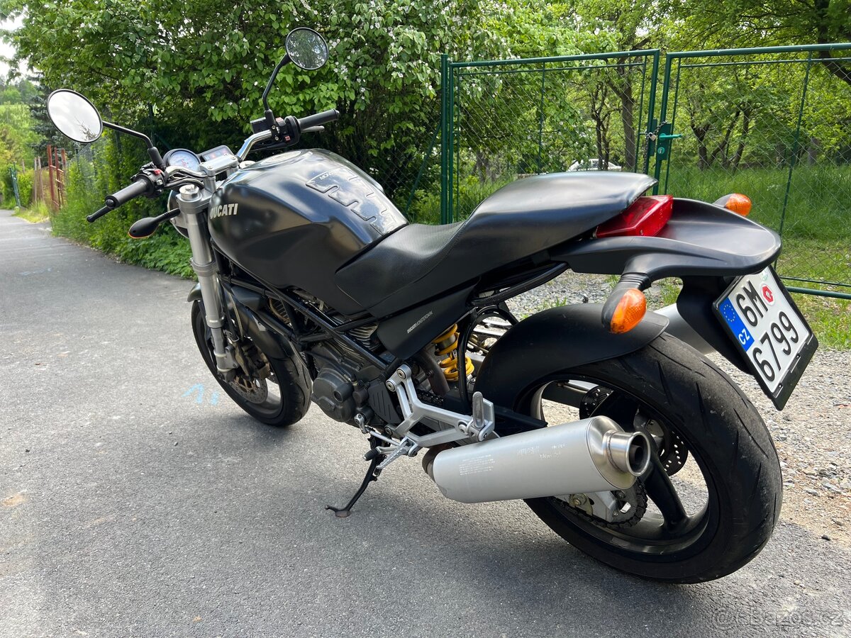 Ducati Monster 750 - 11