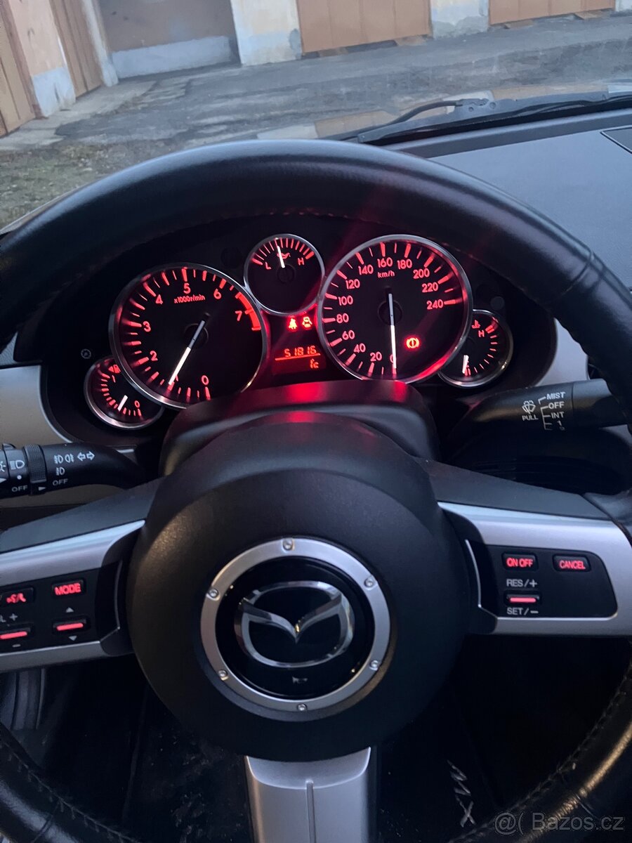 Mazda MX 5 NC-2, 1,8, 2011, 53t.km - 11