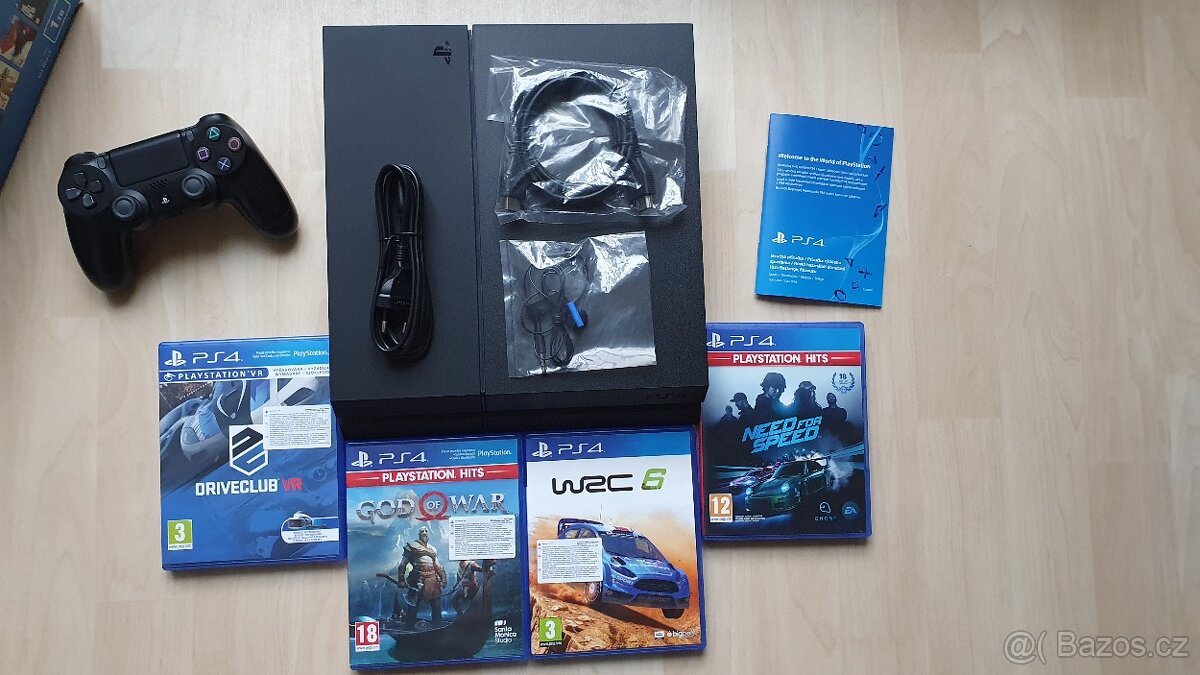 SONY PlayStation 4 + PlayStation VR + PS CAMERA + HRY - 11