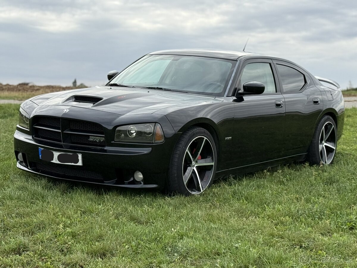 Dodge Charger SRT8 6.1HEMI 317kw LPG - 11
