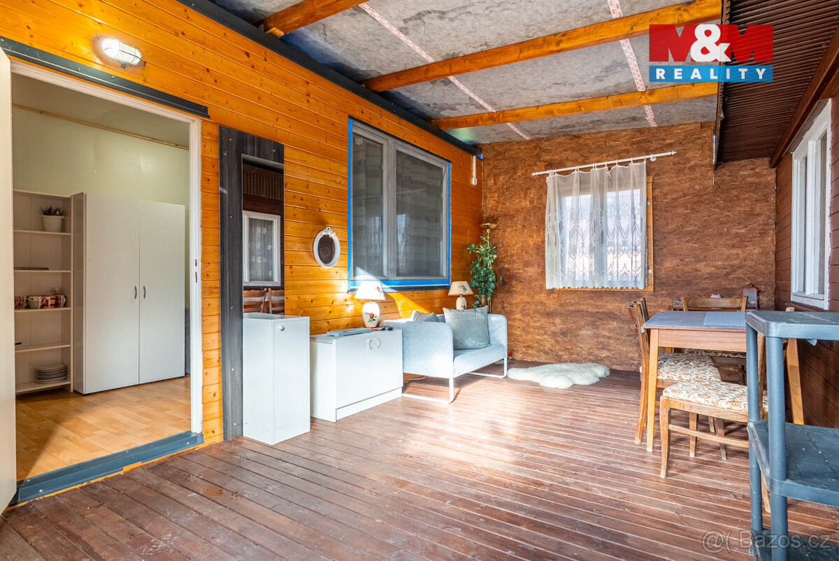 Prodej pozemku k bydlení, 885 m², Jíkev - 11