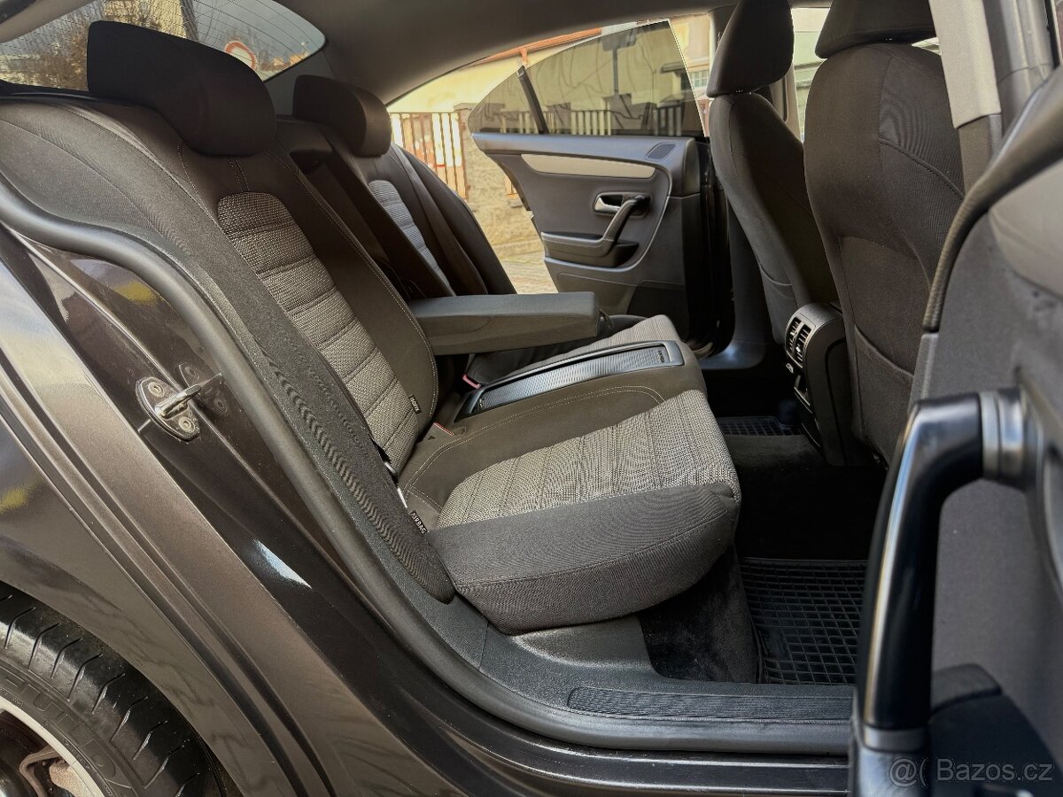 VOLKSWAGEN PASSAT CC 2.0TDI SPORT RV2010 - 11