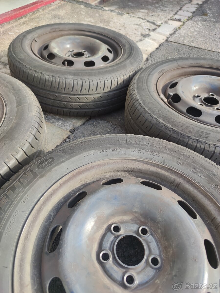 Plechová letní kola "15' Škoda Octavia I - 11