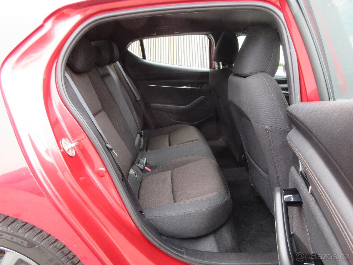 Mazda 3 1.8 Skyactiv - 11