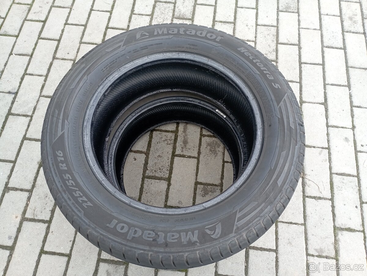 225/55/16 2x letní pneu Matador 6mm - 11