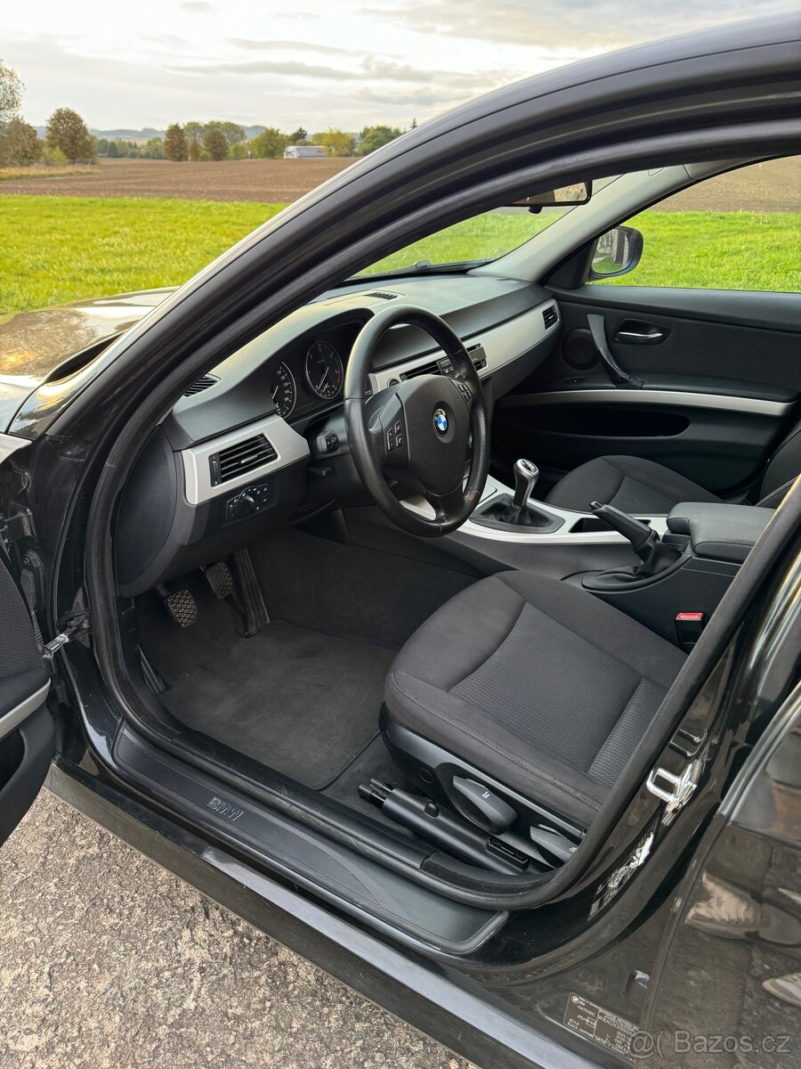 BMW E91 LCI 320D - 11