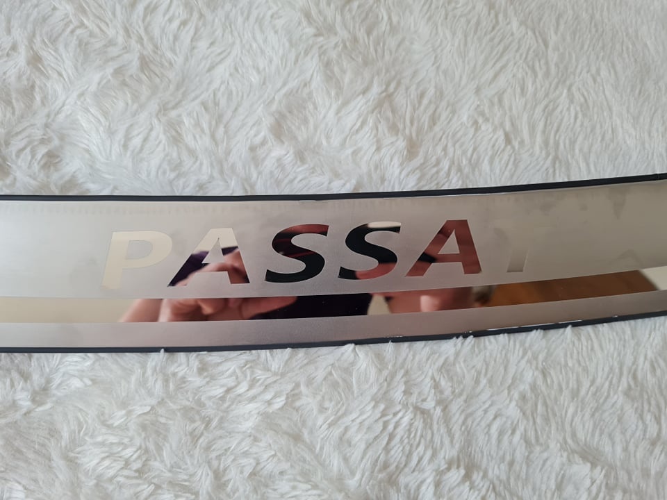 Lišta na kufor naraznik pre ŠKODA / VW - 11