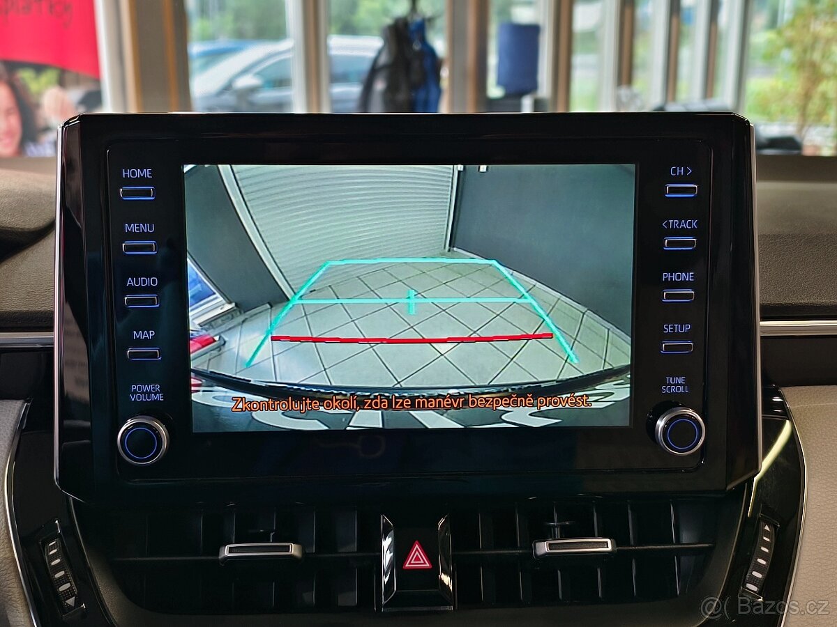 Toyota Corolla 1.6 Valvematic 97kW COMFORT ČR - 11