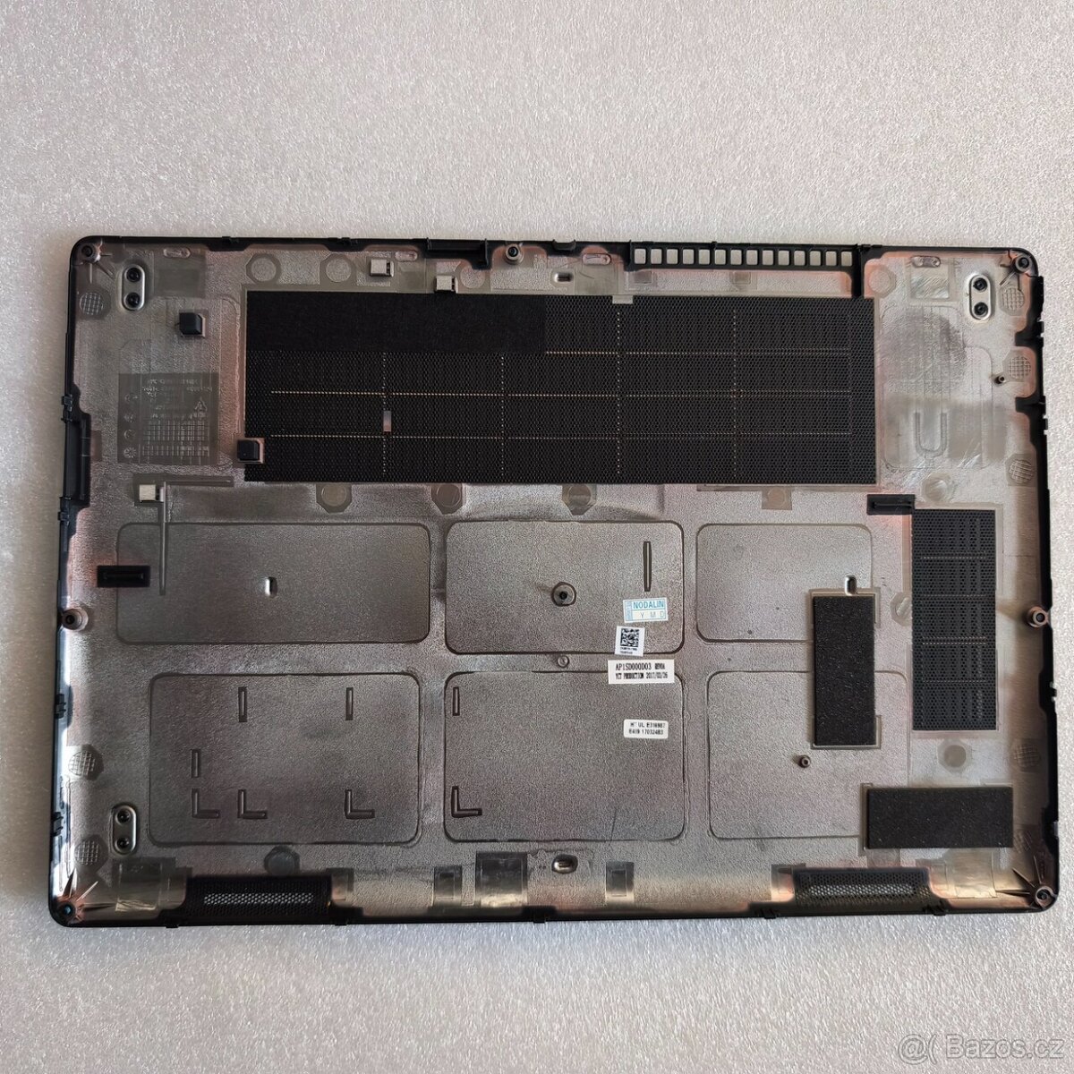 Klávesnice a nové díly pro Dell Latitude 5480 / 5490 - 11