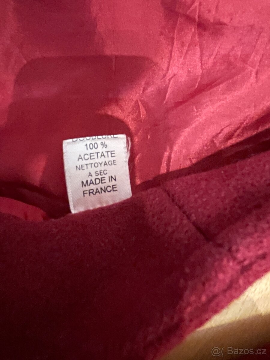 Vlněný vínový kabát - 11