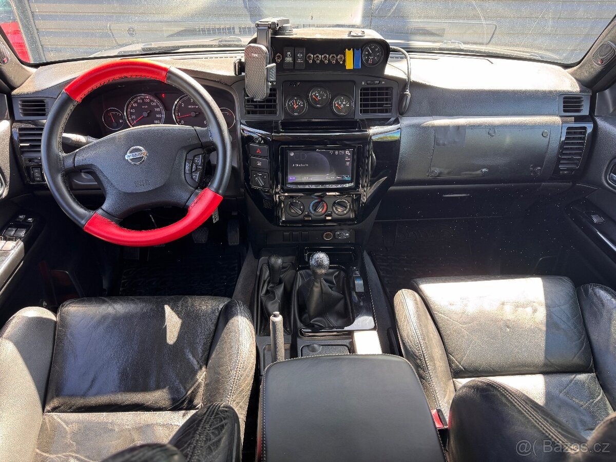 Nissan Patrol 3.0 - 11