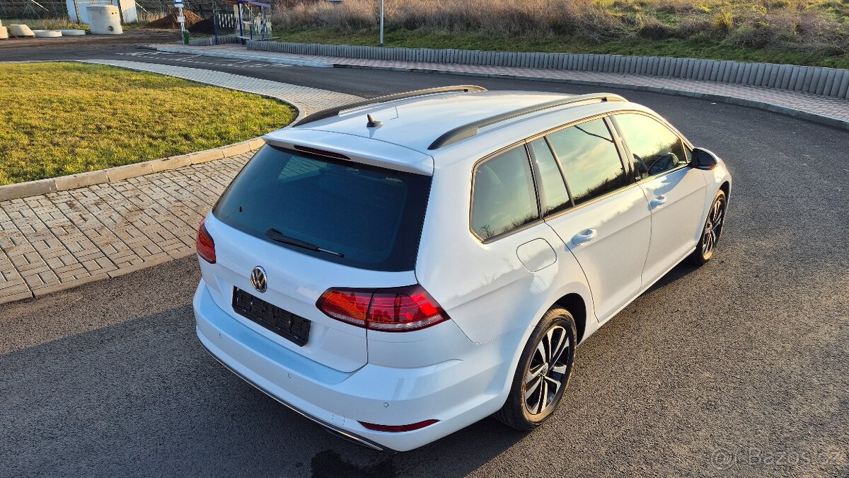 Golf VII 1,0 tsi 85kw, 2020, velmi pěkný - 11