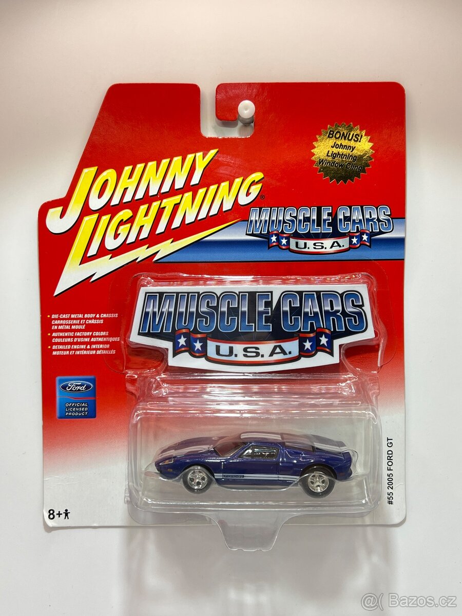 Modely 1:64 Johnny Lightning - 11