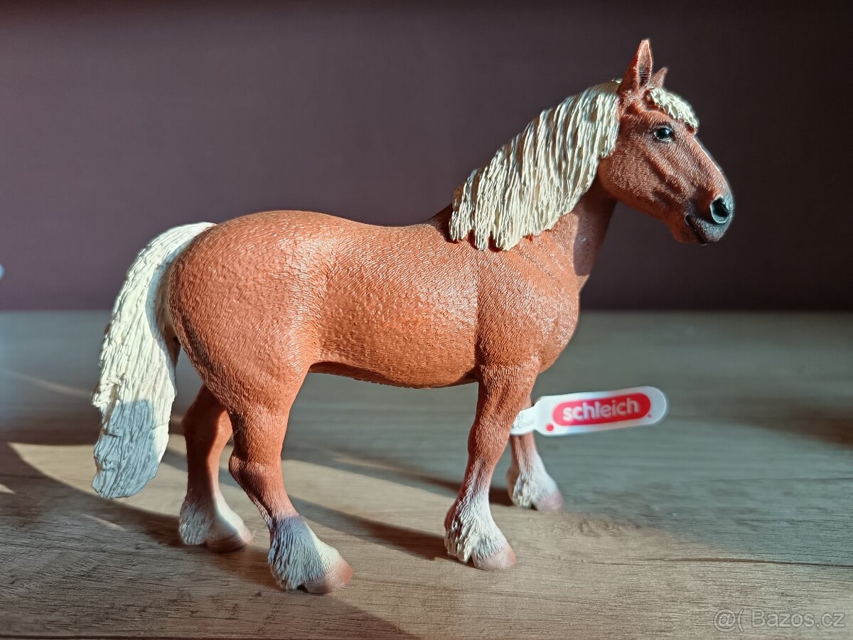SCHLEICH Koně SBĚRATELSKĒ FIGURKY 20 - 11