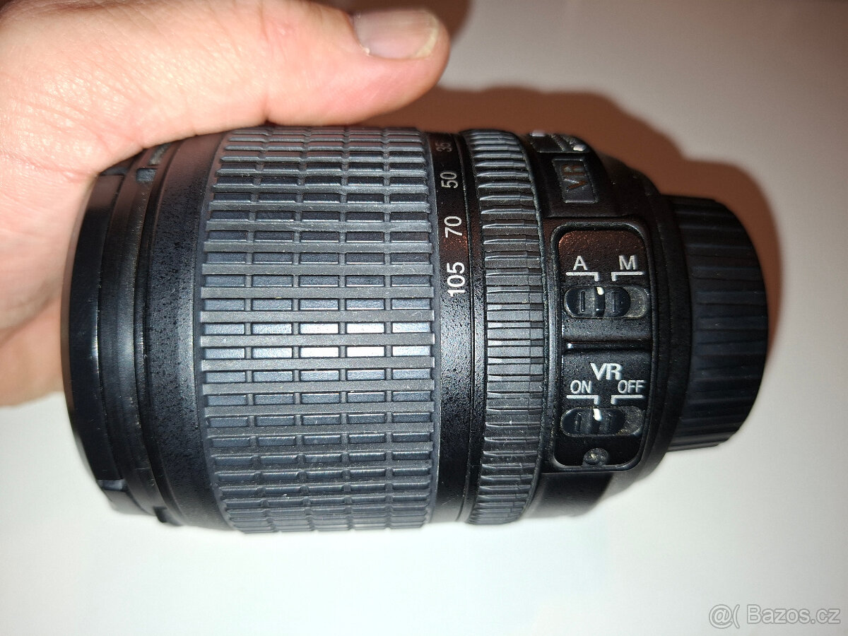 D3100 + AF-S DX Nikkor 18-105 mm f3.5.-5.6G ED VR - 11