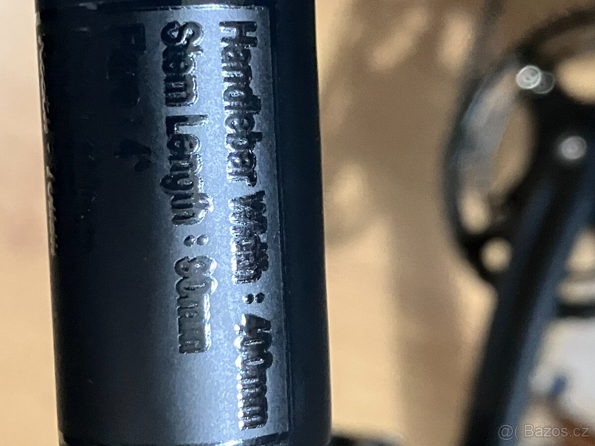 AERO ŘIDÍTKA NA SILNIČNÍ NEBO GRAVEL KOLO - 11