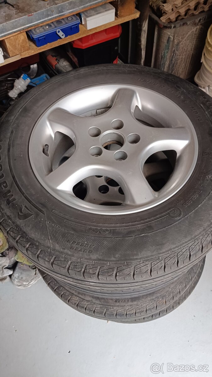 Škoda Octavia 1 1.6mpi 75kw - 11