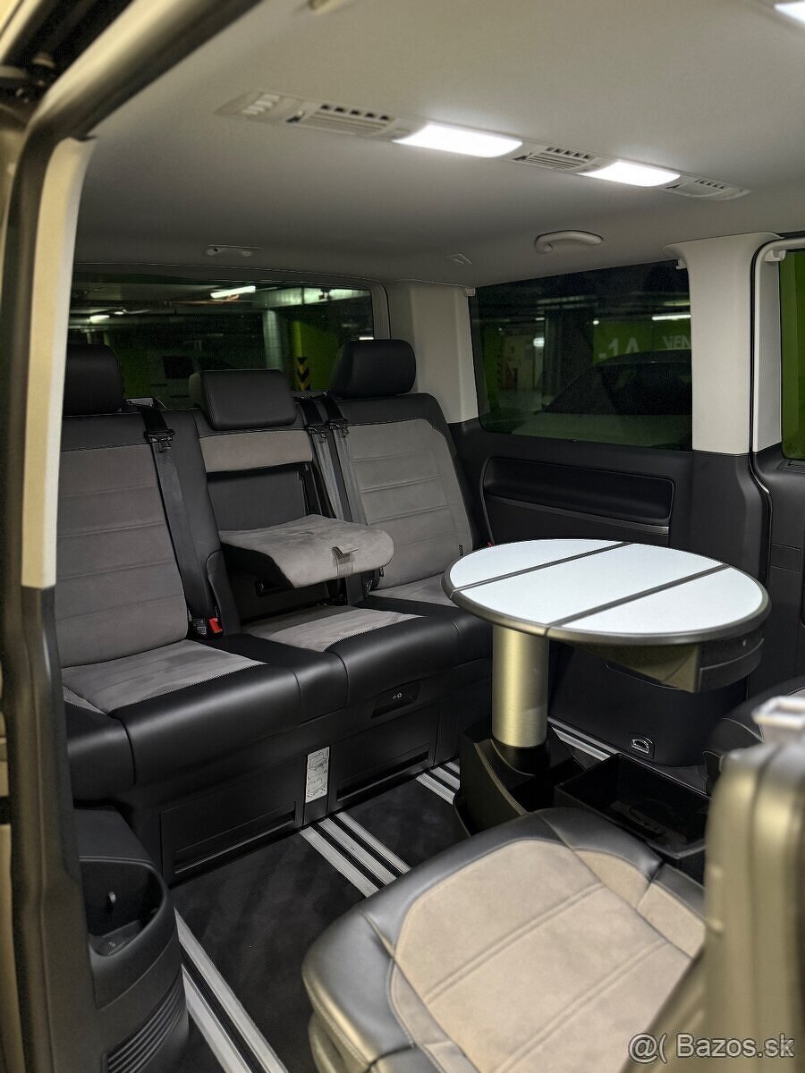 Volkswagen T6.1 Multivan 2.0 TDI 150k Highline DSG - 11