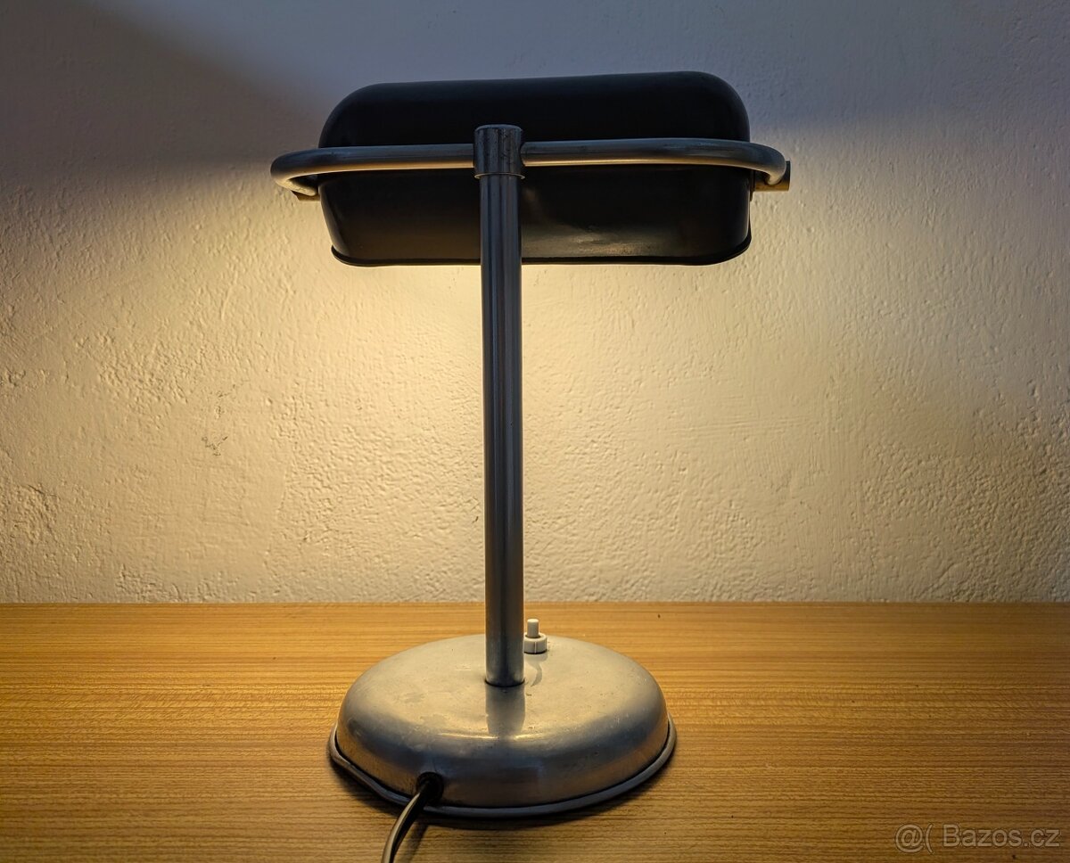 Art Deco lampička bankéřka - 11