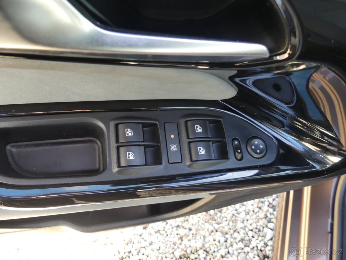 Fiat Tipo 1.4 SALON 70 kW Manuál - 11