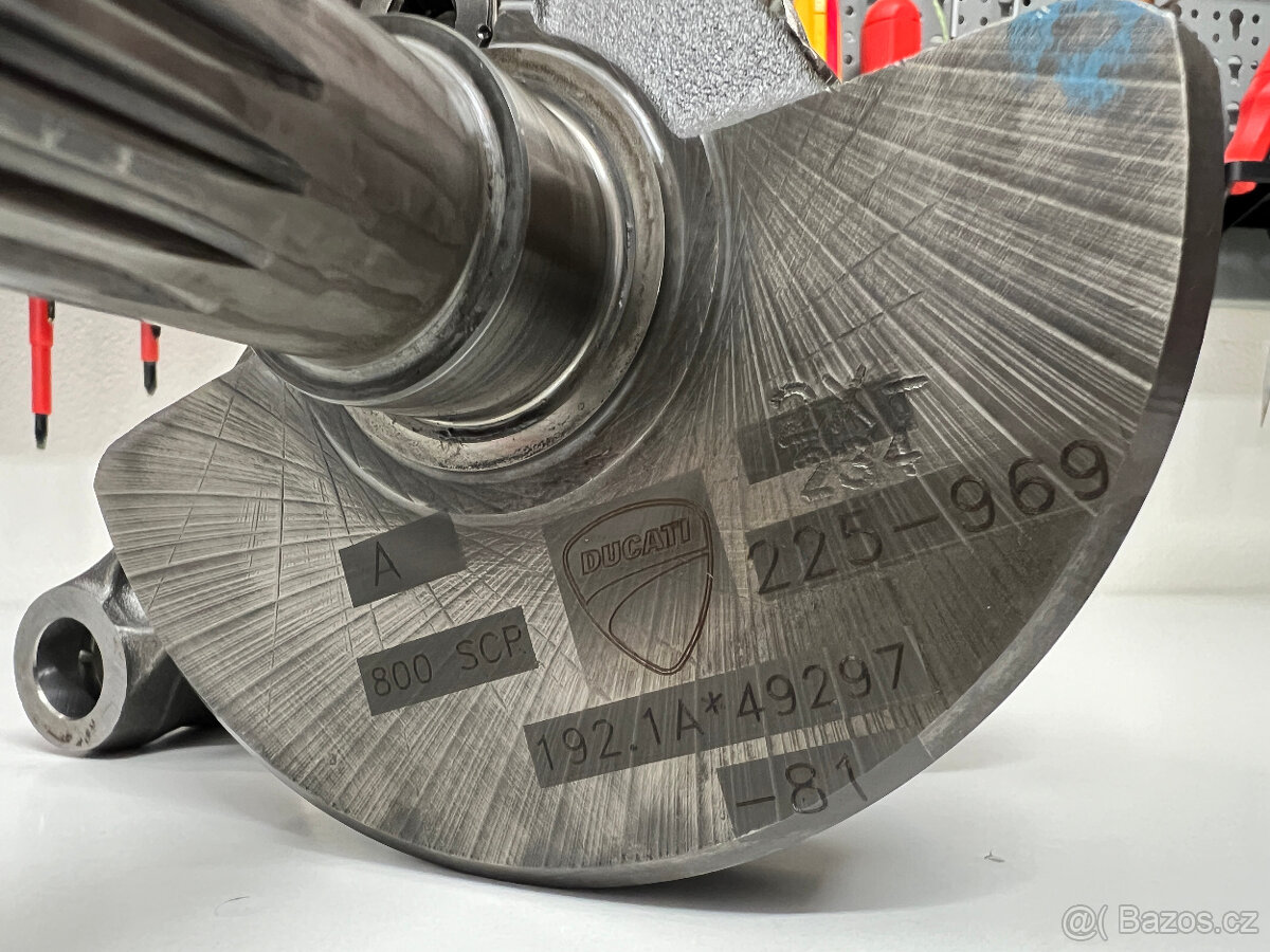 Dily motoru DUCATI SCRAMBLER 800 - 11