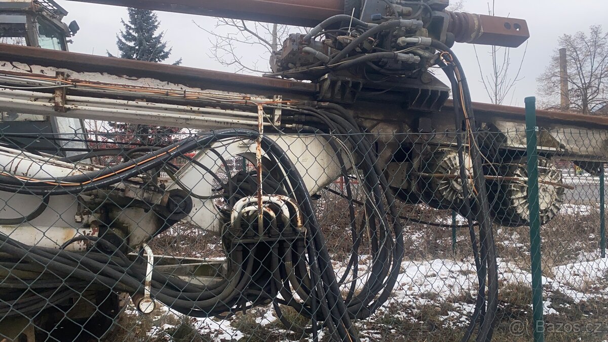 Vrtná souprava - 11