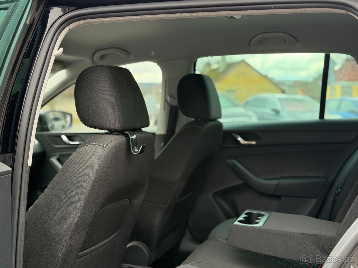 Škoda Rapid 1.2TSi 100EDITION 2015 SUPER STAV - 11