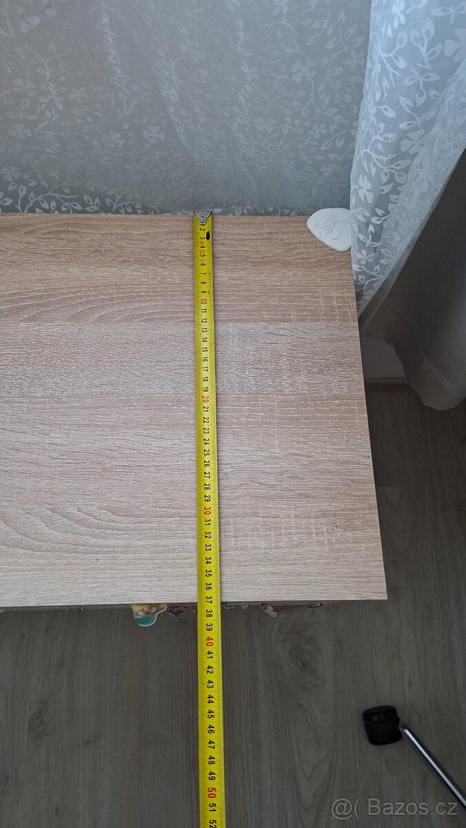 2x stůl a úložný kontejner - 11