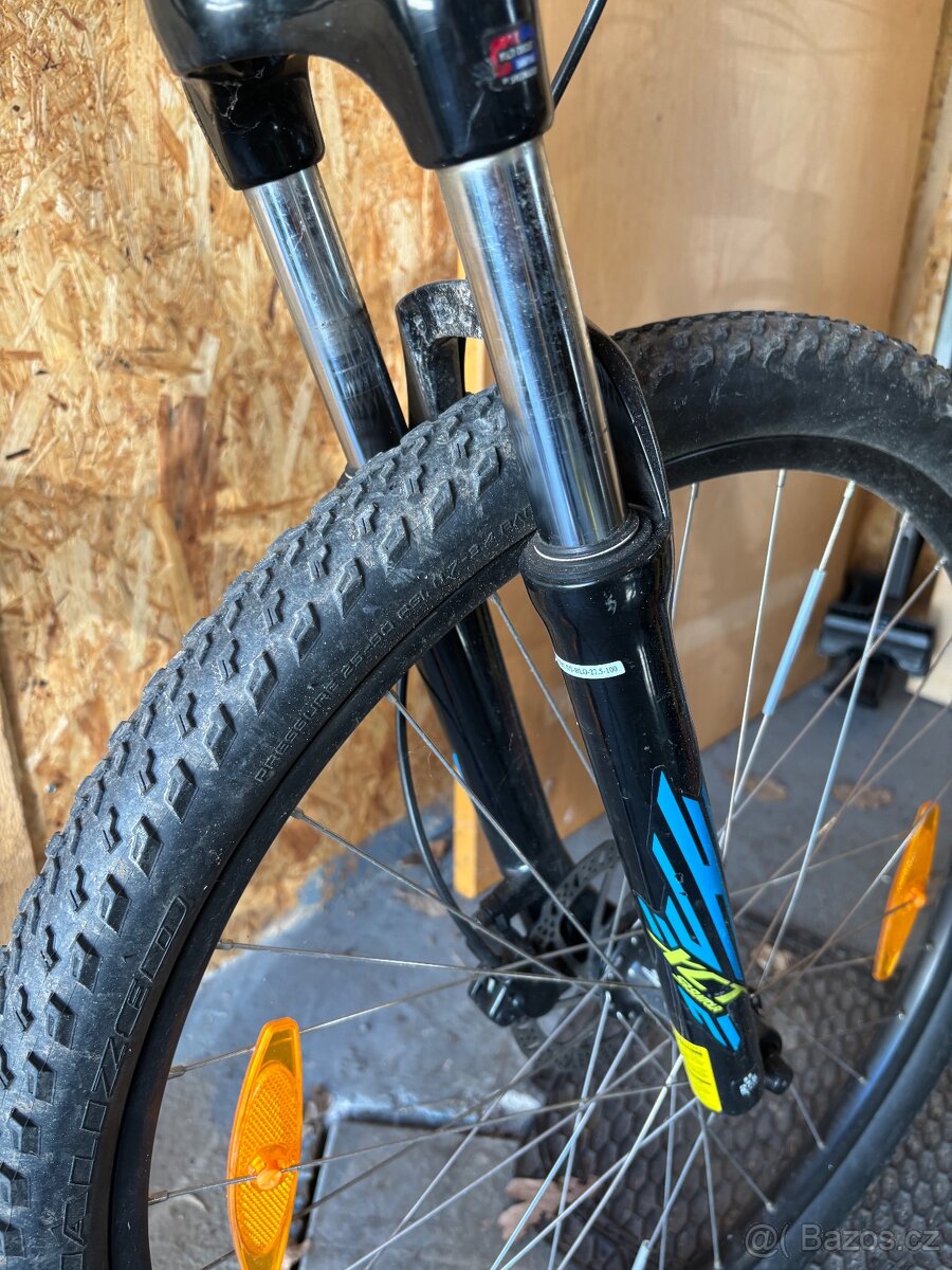 Horské kolo Specialized - 11