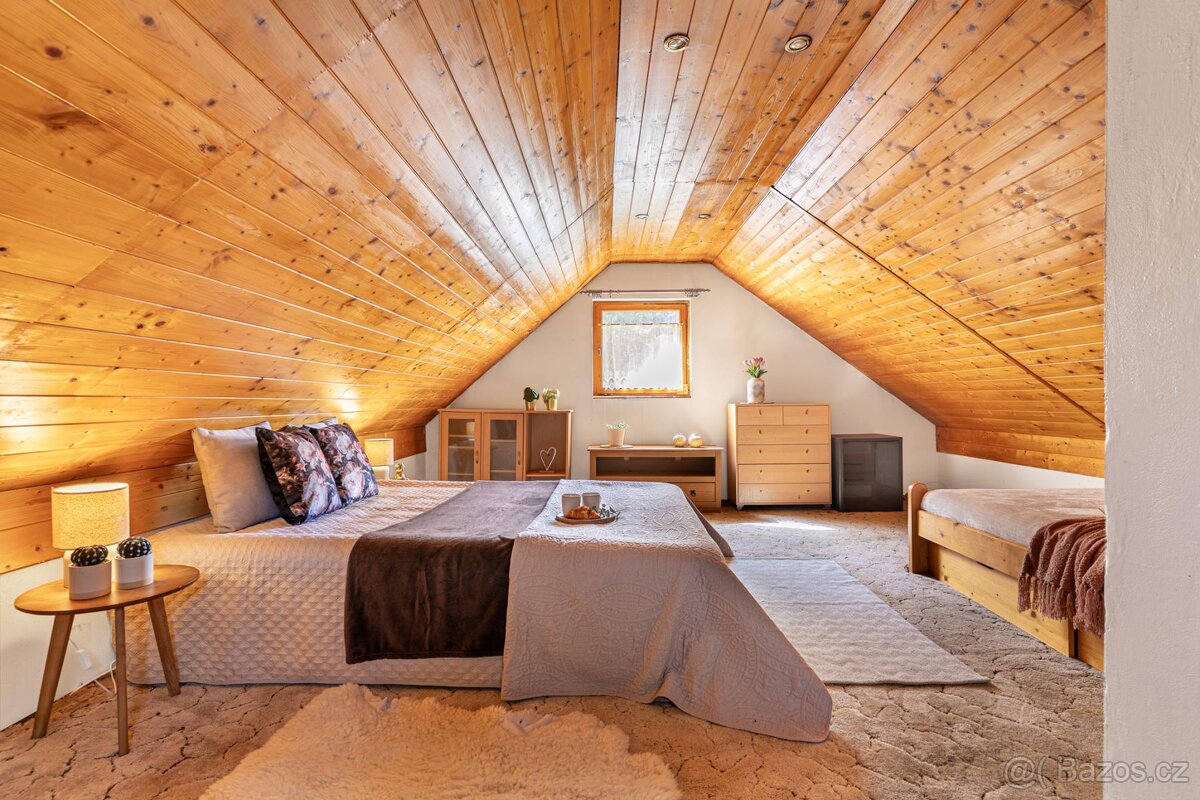 Prodej chaty, 74m2, zahrada 283m2, Velké Popovice - 11
