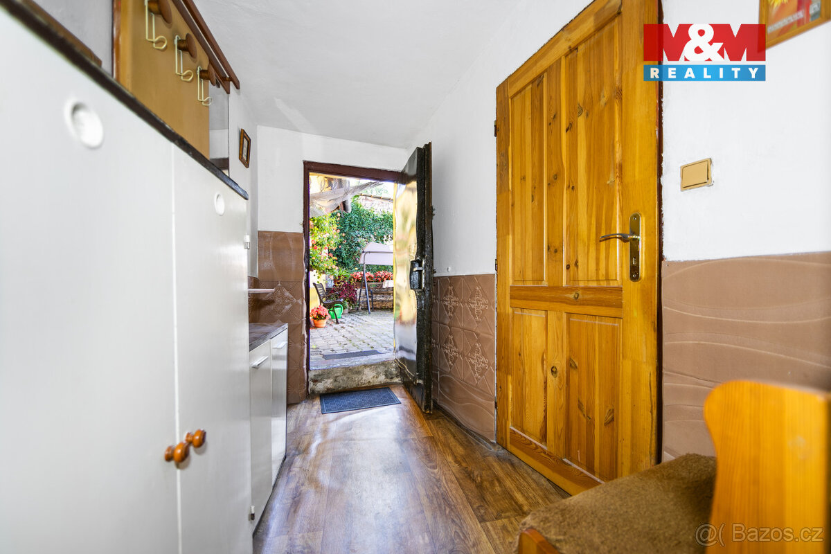 Prodej rodinného domu, 65 m², Bitozeves - 11