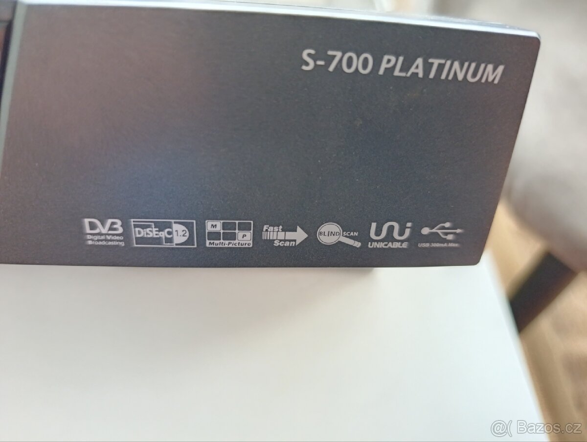 Digitální satelitní přijímač Showbox S-700 Platinum - 11