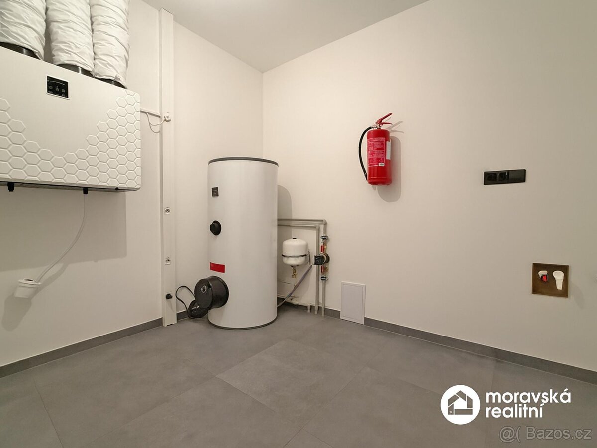 Prodej rodinného domu v Ivančicích - Hrubšicích - 11