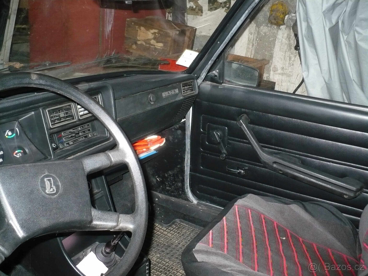 LADA 21044 - 11