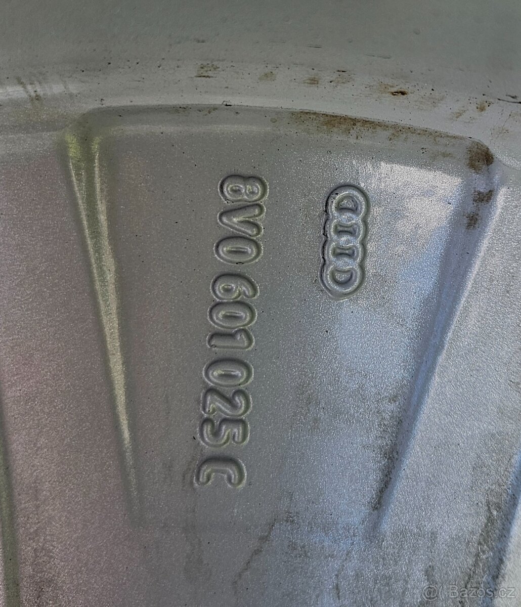 Alu sada kol Audi R17 - 11